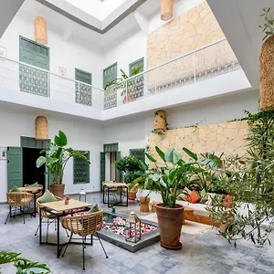 https://riad-villa-wenge.marrakeshhotelsmorocco.com