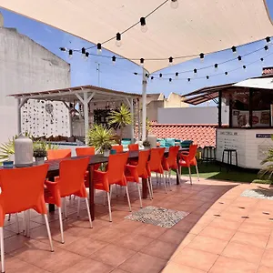 https://orange-terrace-hostel.hotelaalgarve.com